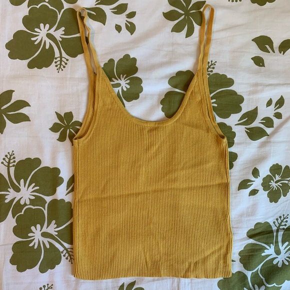 Brandy Melville top - Picture 1 of 2